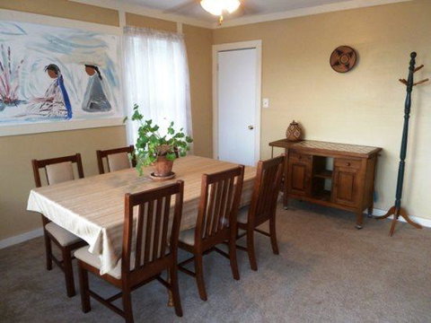 Mountain Roots Lodging - Renee 17