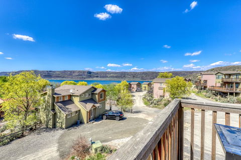 Lakeview Villa #509 - Renee 1
