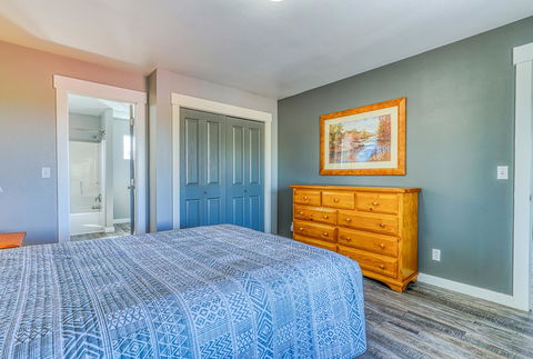 Lakeview Villa #509 - Renee 18