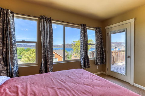 2 Bed 2 Bath Villa In Lakeview Villas At Sunbanks Resort - Renee 13