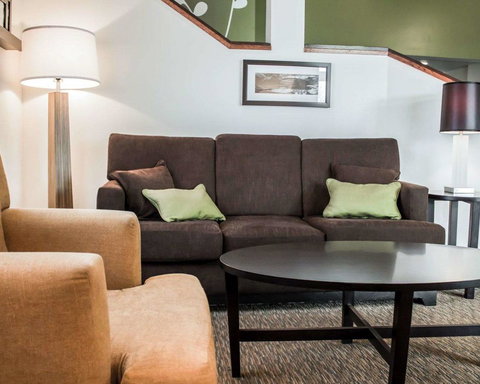 Sleep Inn Summersville - Internet Find 4