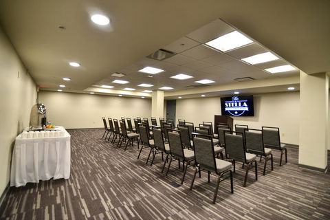 The Stella Hotel & Ballroom - Renee 26