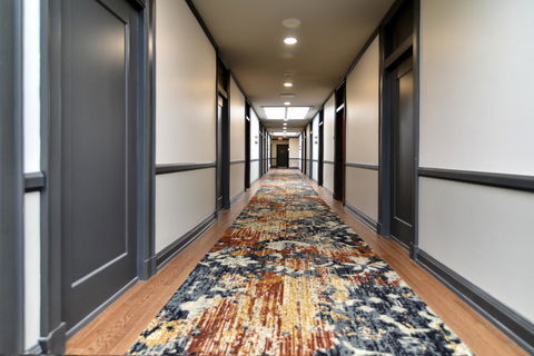 The Stella Hotel & Ballroom - Renee 19