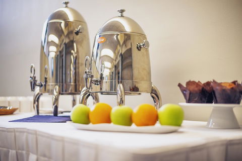 The Stella Hotel & Ballroom - Renee 32