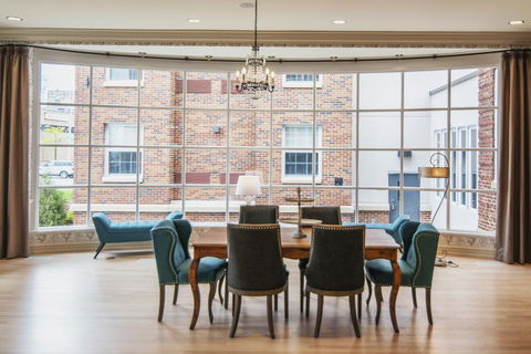 The Stella Hotel & Ballroom - Renee 38