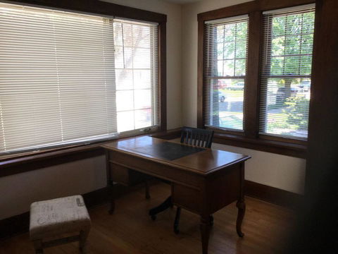 Outrageous!! Great Lakes Naval Grad - Sleeps 18 - Renee 29