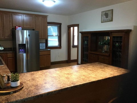 Outrageous!! Great Lakes Naval Grad - Sleeps 18 - Renee 40