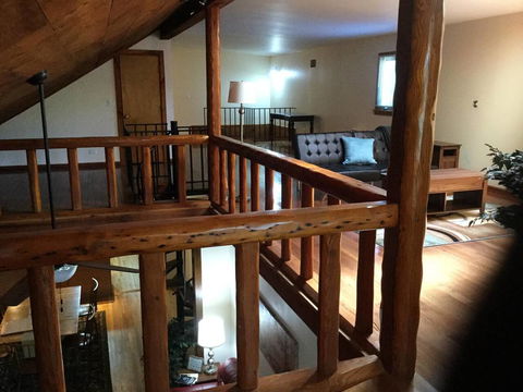 Outrageous!! Great Lakes Naval Grad - Sleeps 18 - Renee 19