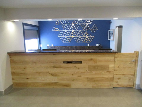 Best Western Eau Claire South - Renee 8