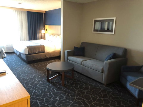 Best Western Eau Claire South - Renee 43