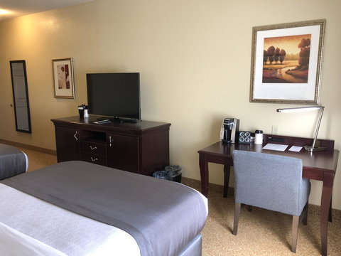 Best Western Eau Claire South - Renee 11