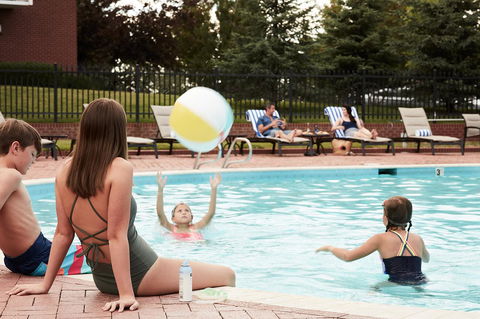 Little America Hotel & Resort Cheyenne - Renee 11