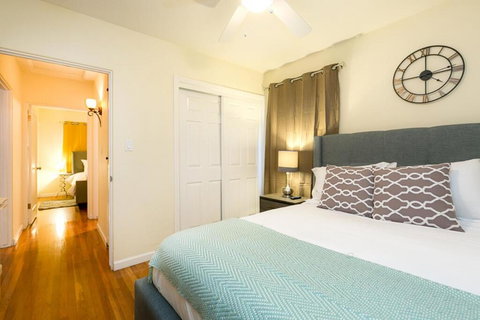 4079 - Mission Bay Scene - Internet Find 1