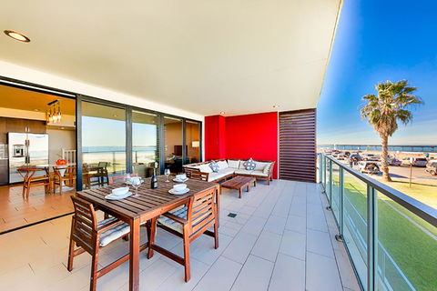 5115 #03 - Ocean Beachfront Villa #3 - Renee 1