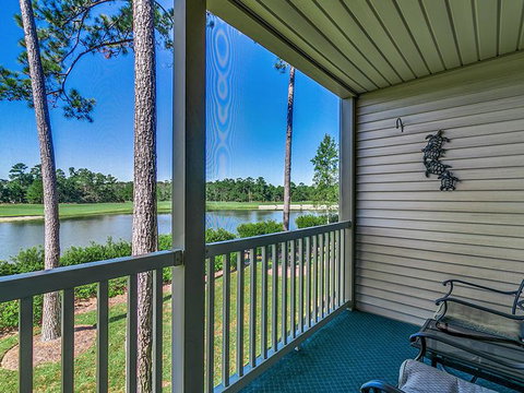 57CL/O True Blue Condo - Internet Find 2