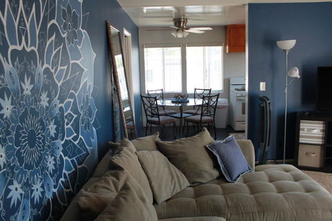 'City Living' In Downtown Huntington Beach! - Internet Find 1