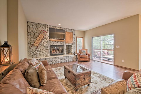 'Fairway Retreat' - Luxe Home With Panoramic Views! - Internet Find 0