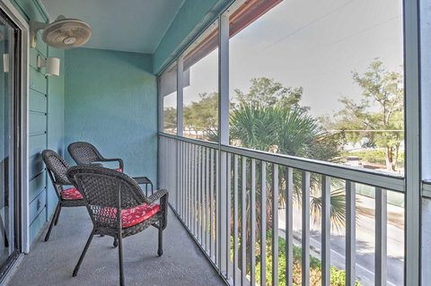 'Pelican Cove' Bradenton Beach Condo With Pool Access - Renee 2