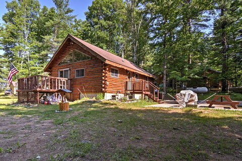 'Thunder Cove Cabin' Manistique Cabin With Lake View! - Swimm 0