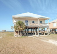 042 North Shore home