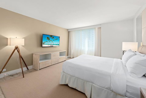 1 Bedroom Ocean View Located At 1 Hotel & Homes Miami Beach -1012 - Internet Find 2