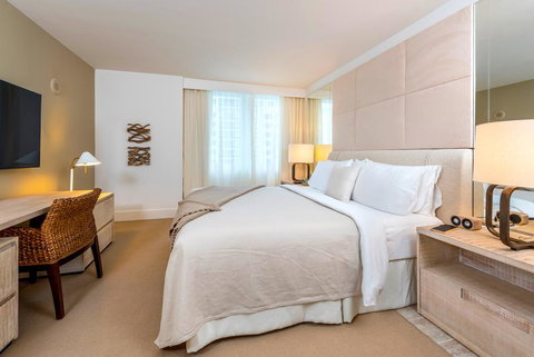 1 Bedroom Ocean View Located At 1 Hotel & Homes Miami Beach -1106 - Internet Find 1