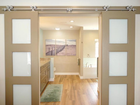 1107 Edington Place - Renee 1