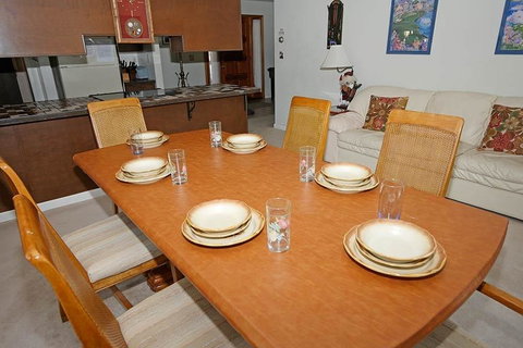 1140 Fairway Drive Home - Renee 2