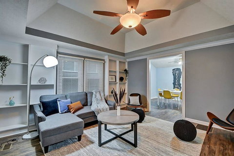 1433 Fletcher Ave,Indianapolis - Renee 0