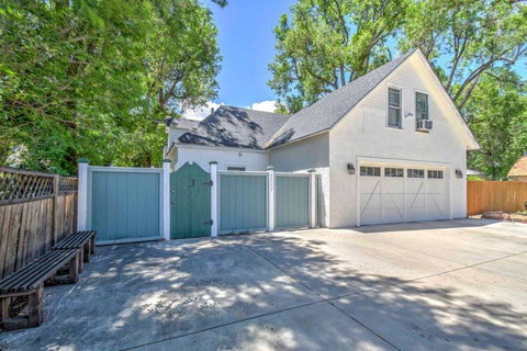 1519_NTejon - Renee 1