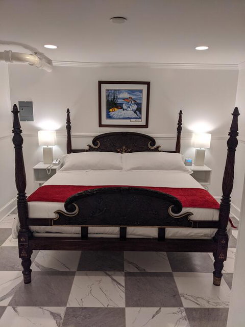 20 South Battery - Internet Find 1