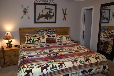 2103 - Platinum 2 Bdrm - 1000 SF Sleeps 6 - Renee 1