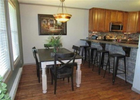 2111- Platinum 2 Bdrm- 1000 SF Sleeps 7 - Renee 2