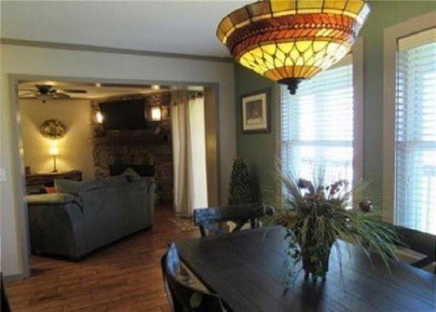 2111- Platinum 2 Bdrm- 1000 SF Sleeps 7 - Renee 3