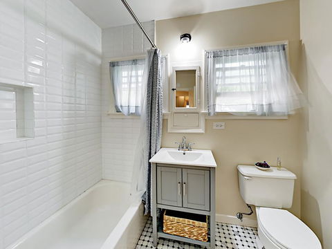 215 Cedar Street Home - Renee 2