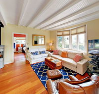 224 W Micheltorena Street House