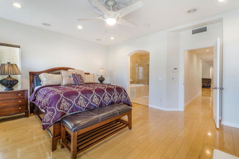 249 - 3 Story Dream Home - Renee 3