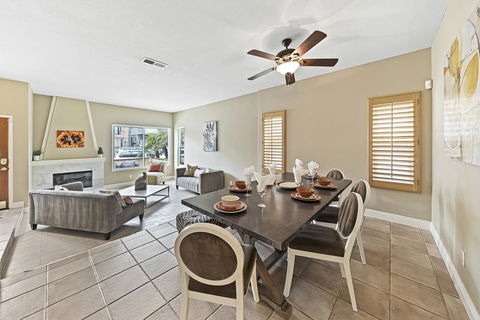 253 Four Bedroom - Renee 0