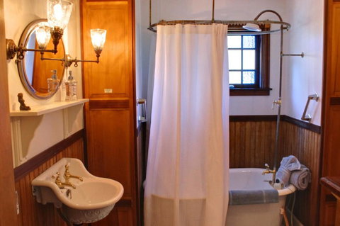 3573 Captain's Castle - Renee 2