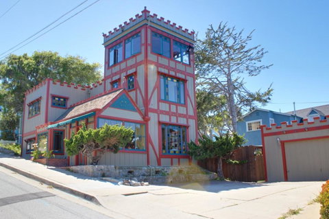 3573 Captain's Castle - Renee 0