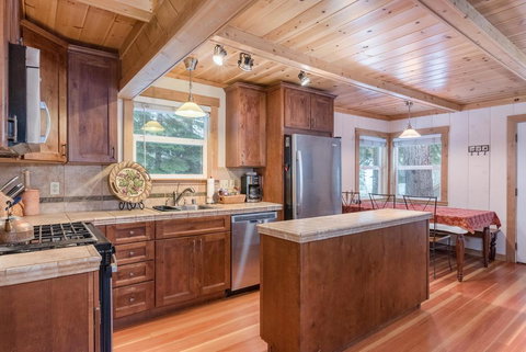 4175 Robert Ave Cabin - Renee 3