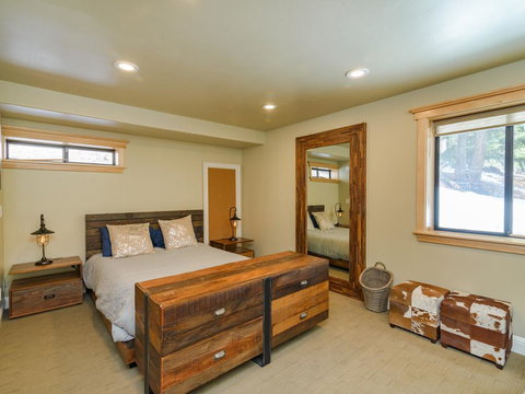 420 Cyrnos Way Home - Internet Find 2