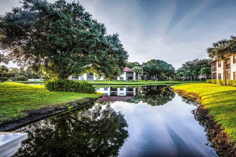 4425 Shorewalk Lake View Ground Floor Close To Beach And IMG - Renee 0