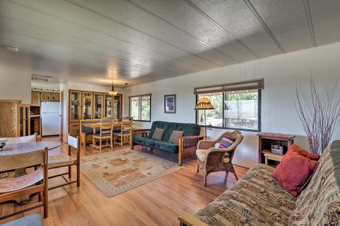 5-Acre 'Sunset Cabin' With Firepit, 18mi To Moab - Internet Find 1