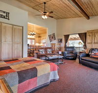 5-Acre Moab Studio with BBQ  Stunning Mtn Views