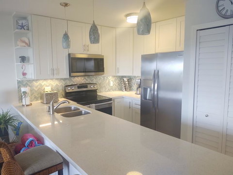 500 Burton Drive - Renee 2