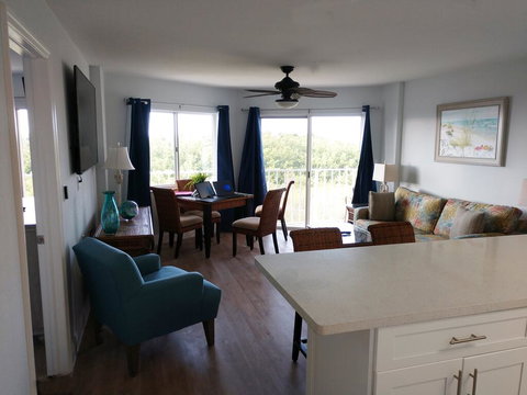 500 Burton Drive - Renee 3