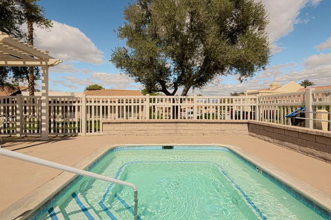 5175 Plymouth Street Home - Internet Find 2