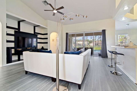 600 Highlands Reserve - Renee 2