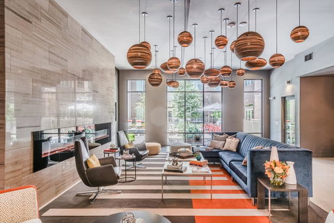 7th Avenue Apartments By Barsala - Renee 0